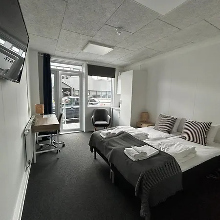 Stop'n Sleep Hotel 3*