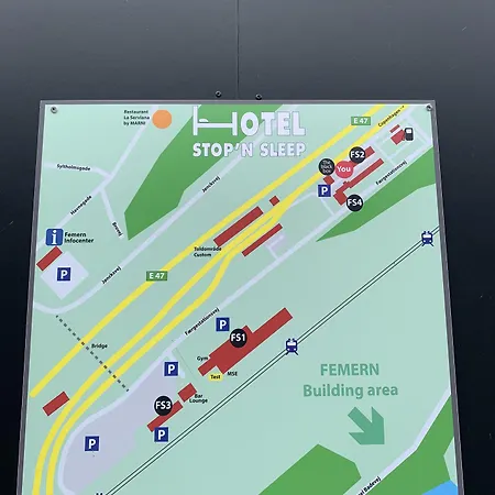 호텔 Stop'n Sleep 3*