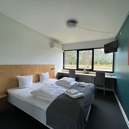 Hotel Stop'n Sleep 3*