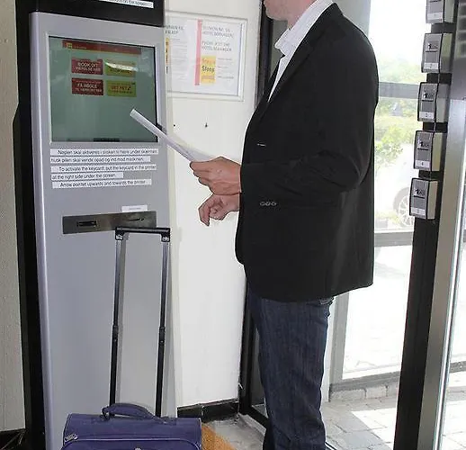 Stop'n Sleep Hotel 3*