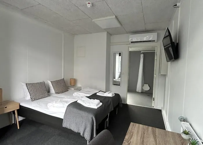 Stop'n Sleep Hotel 3*